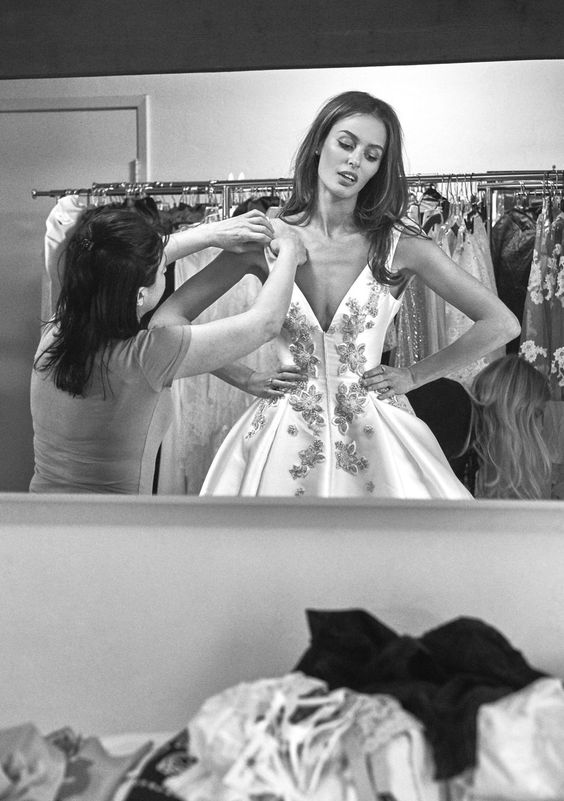 Badcat Girls on Instagram: “Já viram todas as cores lindas da nova blusinha  Bailarina com botão? Lindas, lindas, lindas…